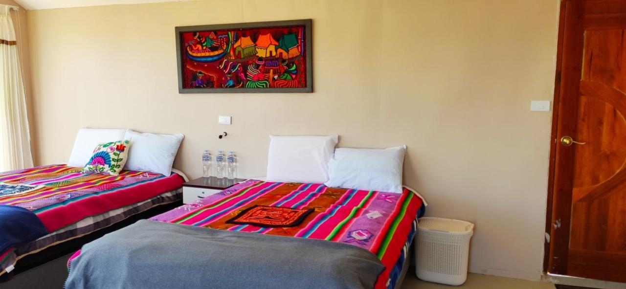 Uros Maya Lodge Пуно Екстериор снимка