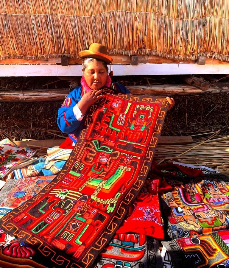 Uros Maya Lodge Пуно Екстериор снимка