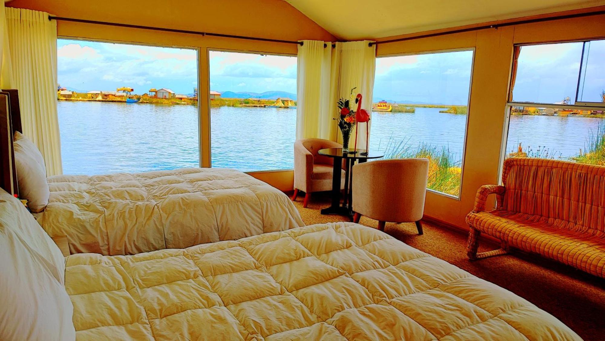 Uros Maya Lodge Пуно Екстериор снимка